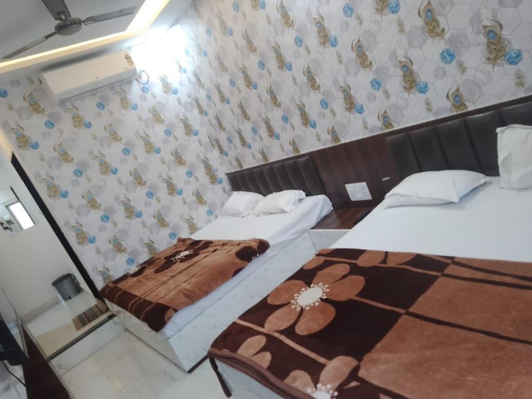 Hotel Shree Shyam Sharnam Godarpura Bagian luar foto