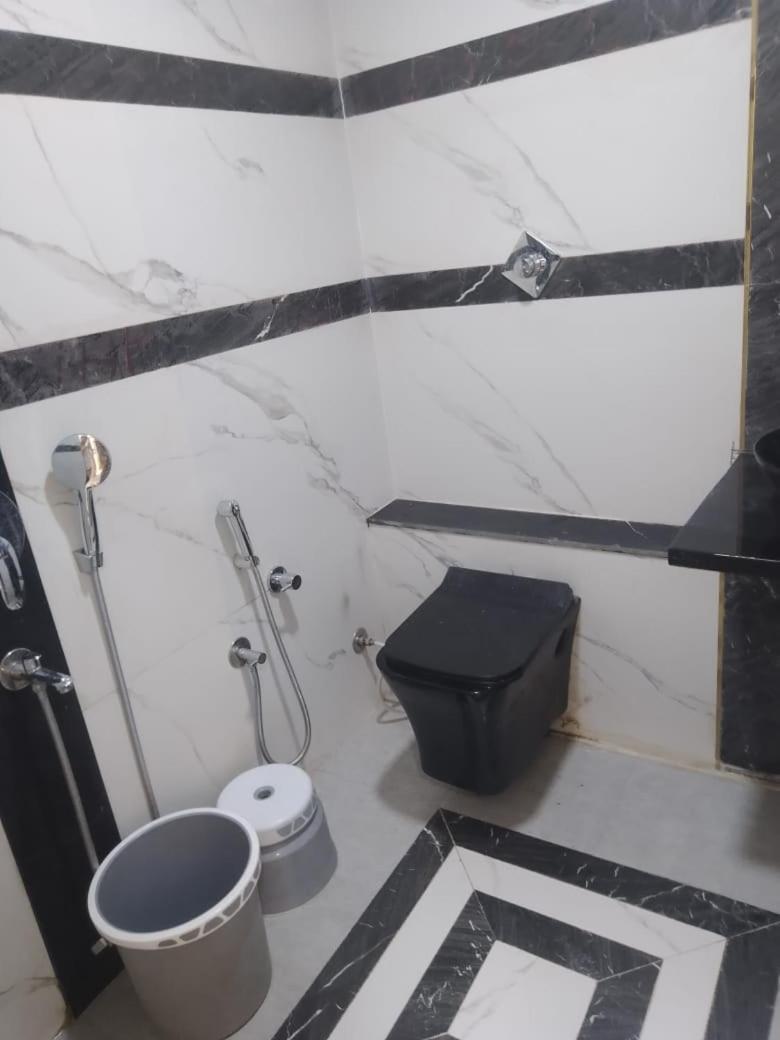 Hotel Shree Shyam Sharnam Godarpura Bagian luar foto